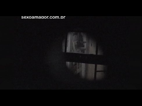 ❤️ Lourinho é secretamente filmado por um voyeur de bairro escondido atrás de tijolos ocos ❤ Porno em pt-br.happytour.top ❌